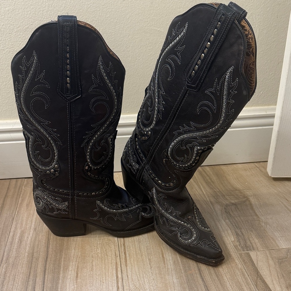 Corral Women's Black Embroidered Heeled Cowgirl Boots G1419 Size 7